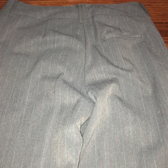 Women’s Pants Size 10 - Picture 10 of 12